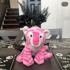 Destination Nation Pink Tiger